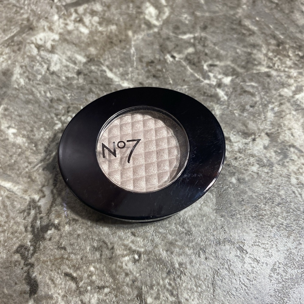No7 Eyeshadow Full Size Eyeshadow Wheatsheaf Shade 1.9g‎ .06 Oz Brand New